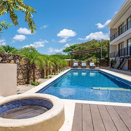 Tamarindo Beach, Prime Location, Fantastic Watersalt Pool & Cold Plunge, Family & Friends 外观 照片