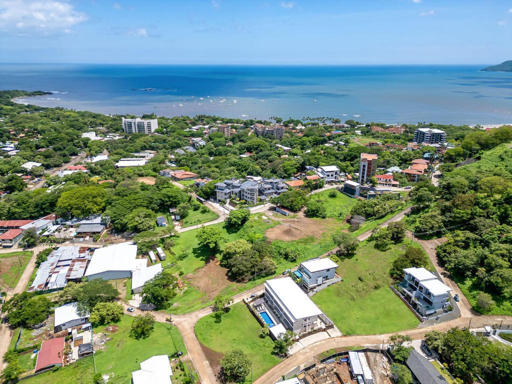 Tamarindo Beach, Prime Location, Fantastic Watersalt Pool & Cold Plunge, Family & Friends 外观 照片