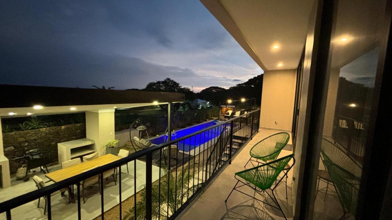 Tamarindo Beach, Prime Location, Fantastic Watersalt Pool & Cold Plunge, Family & Friends 外观 照片